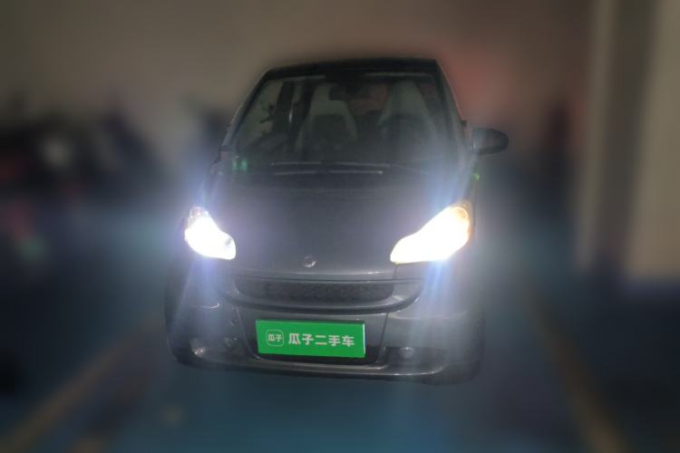 Used smart fortwo 2012 1.0T Flowing Gray Special Edition Front