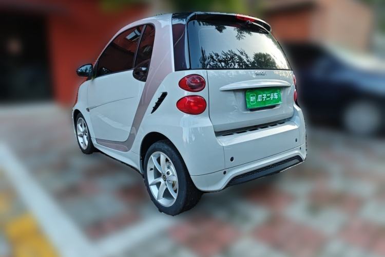 Used smart fortwo 2012 1.0 MHD Hardtop Comfort Edition Rear Left 45 Deg