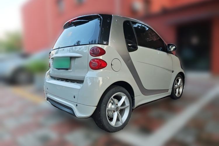 Used smart fortwo 2012 1.0 MHD Hardtop Comfort Edition Rear Right 45 Deg