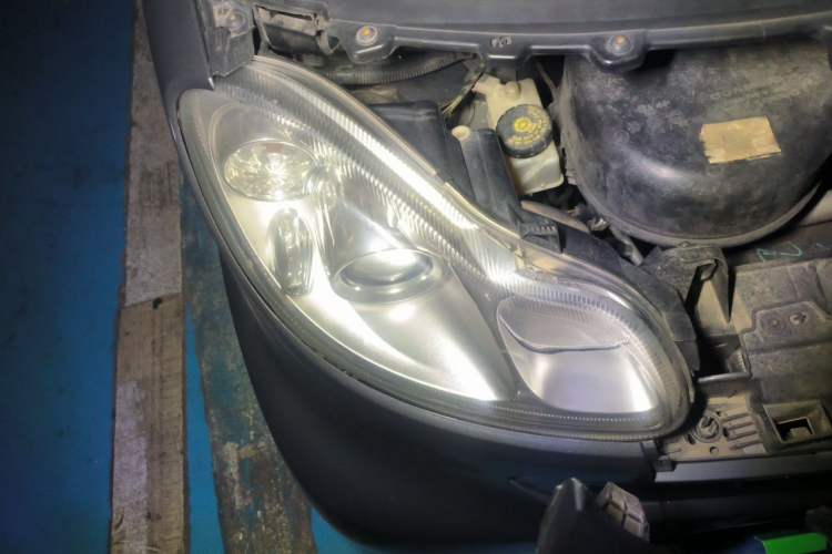 Used smart fortwo 2012 1.0T Flowing Gray Special Edition Right Front Headlight