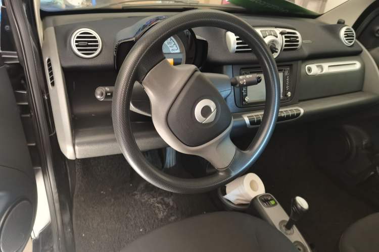 Used smart fortwo 2012 1.0 MHD Hardtop Standard Edition Steering Wheel