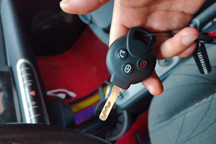 Used smart fortwo 2012 1.0 MHD Hardtop Standard Edition Vehicle Key