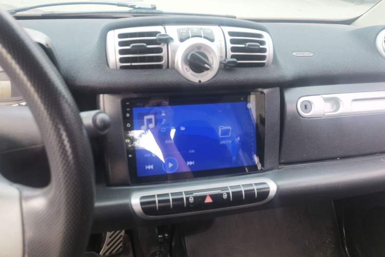 Used smart fortwo 2012 1.0 MHD Hardtop Comfort Edition Audio And AC Panel