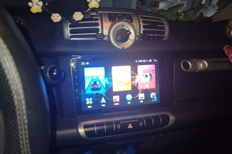 Used smart fortwo 2012 1.0 MHD Hardtop Standard Edition Audio And AC Panel