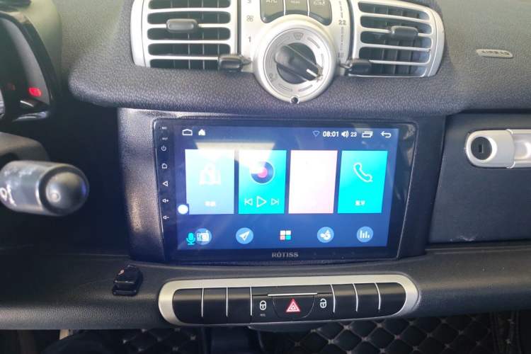 Used smart fortwo 2012 1.0 MHD Hardtop Standard Edition Audio And AC Panel