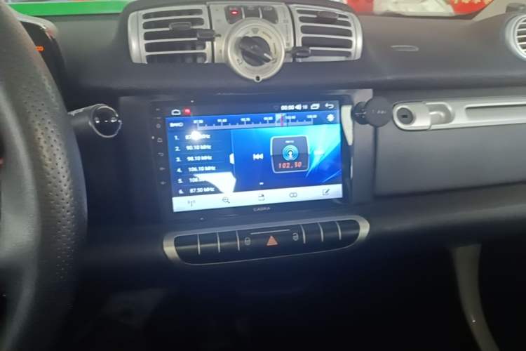 Used smart fortwo 2012 1.0 MHD Hardtop Comfort Edition Audio And AC Panel