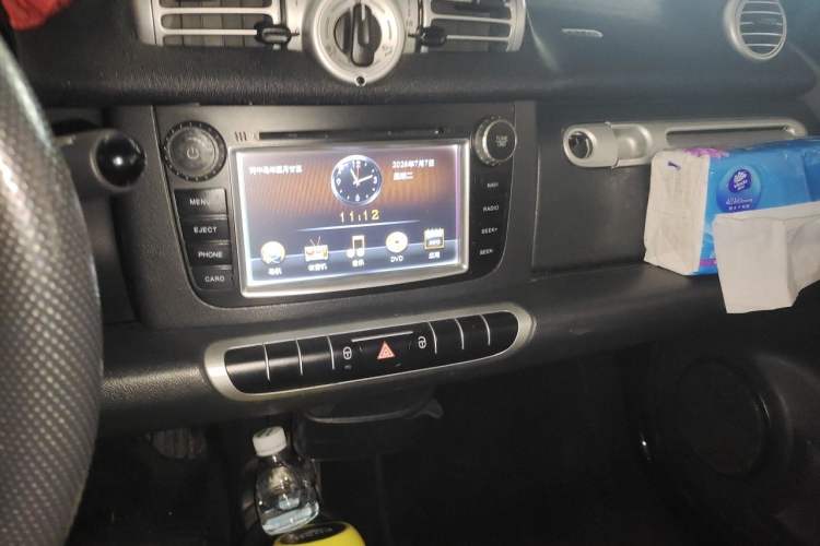 Used smart fortwo 2012 1.0 MHD Hardtop Standard Edition Audio And AC Panel