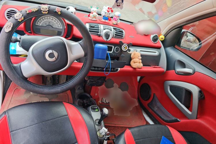 Used smart fortwo 2012 1.0 MHD Hardtop Comfort Edition Center Console