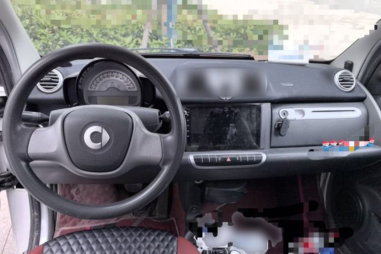 Used smart fortwo 2012 1.0 MHD Hardtop Standard Edition Center Console