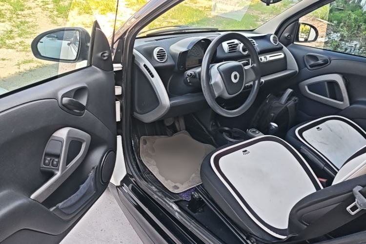 Used smart fortwo 2012 1.0 MHD Hardtop Standard Edition Driver Seat