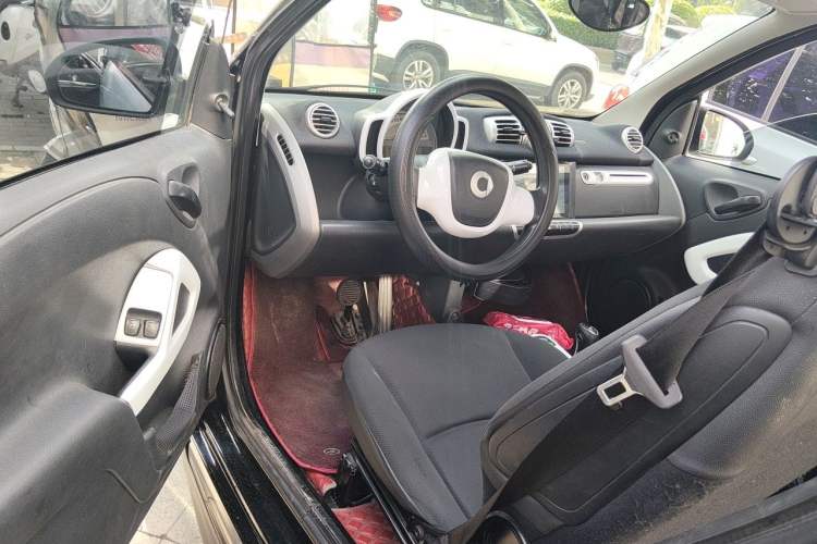 Used smart fortwo 2012 1.0 MHD Hardtop Standard Edition Driver Seat