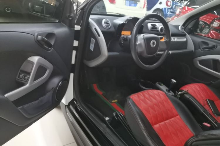 Used smart fortwo 2012 1.0 MHD Hardtop Standard Edition Driver Seat