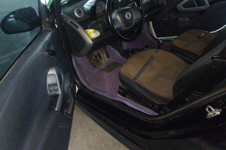 Used smart fortwo 2012 1.0 MHD Hardtop Standard Edition Driver Seat