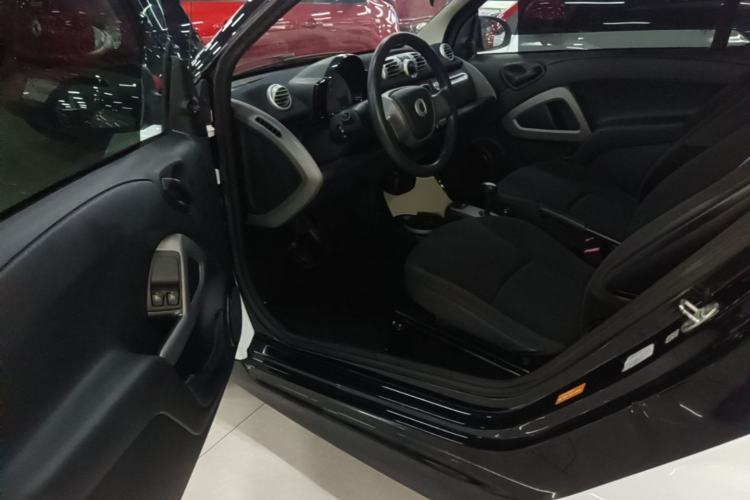 Used smart fortwo 2012 1.0 MHD Hardtop Standard Edition Driver Seat