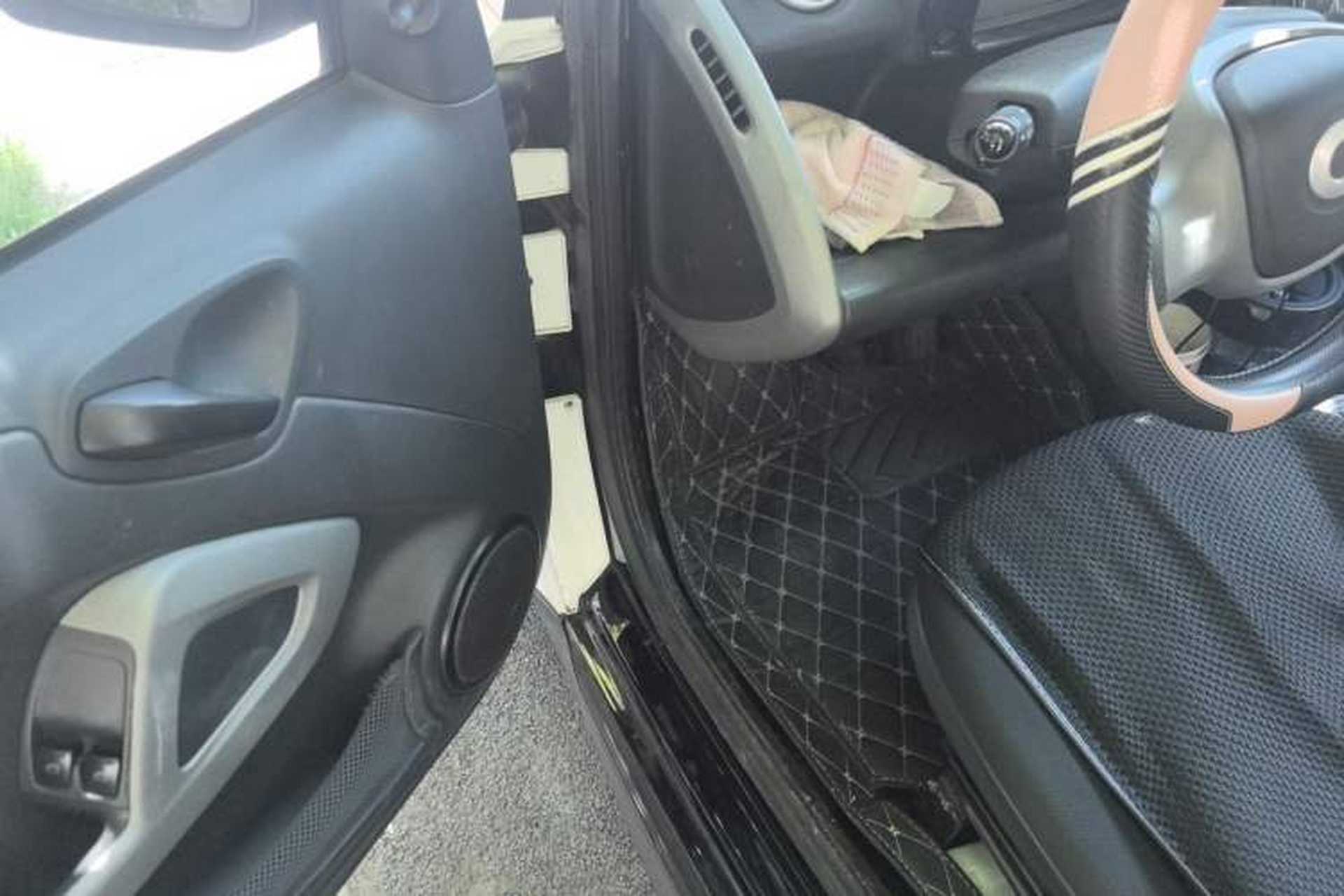 Used smart fortwo 2012 1.0 MHD Hardtop Standard Edition Driver Seat