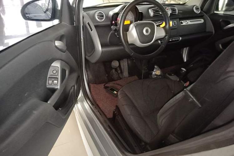 Used smart fortwo 2012 1.0 MHD Hardtop Passion Edition Driver Seat