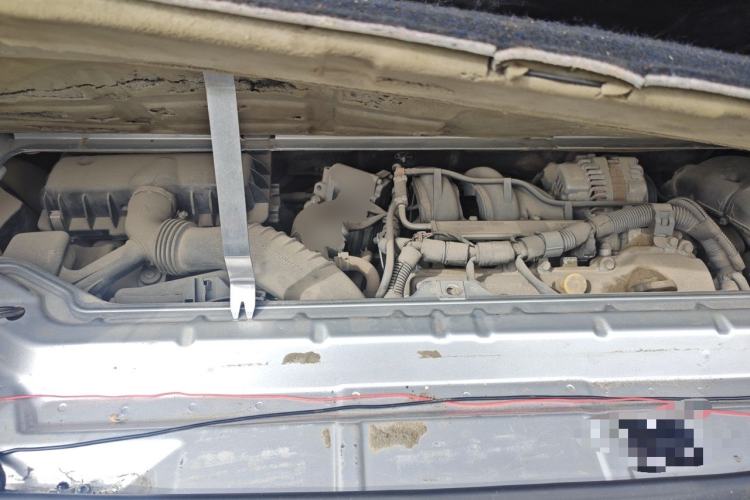 Used smart fortwo 2012 1.0T Hardtop Passion Edition Engine Bay