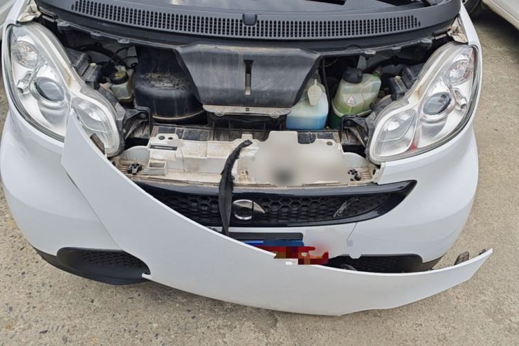 Used smart fortwo 2012 1.0 MHD Hardtop Standard Edition Engine Bay