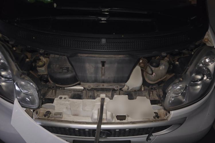 Used smart fortwo 2012 1.0 MHD Hardtop Standard Edition Engine Bay