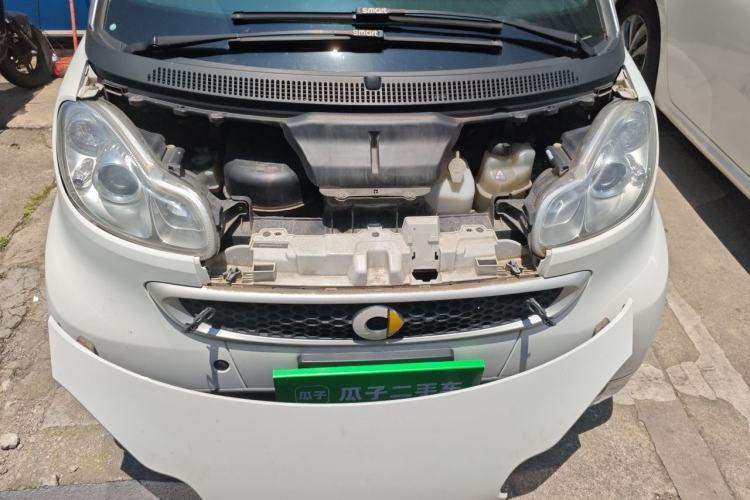 Used smart fortwo 2012 1.0 MHD Convertible Passion Edition Engine Bay