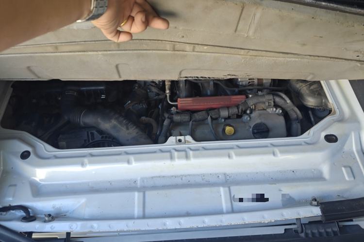 Used smart fortwo 2012 1.0T Bosu Xclusive Edition Engine Bay