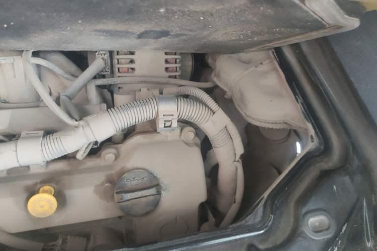 Used smart fortwo 2012 1.0 MHD Hardtop Comfort Edition Engine Bay Left
