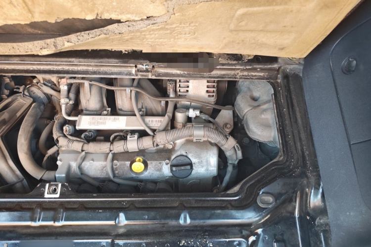 Used smart fortwo 2012 1.0 MHD Hardtop Comfort Edition Engine Bay Left