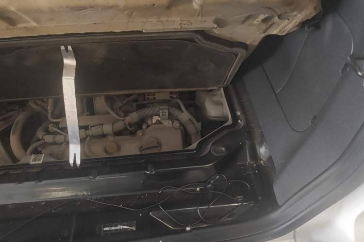 Used smart fortwo 2012 1.0 MHD Hardtop Standard Edition Engine Bay Left