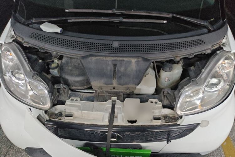 Used smart fortwo 2012 1.0 MHD Hardtop Standard Edition Engine Bay