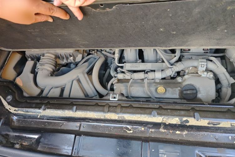 Used smart fortwo 2012 1.0 MHD Hardtop Standard Edition Engine Bay