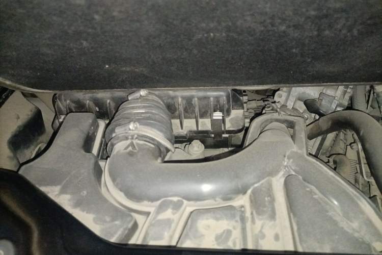 Used smart fortwo 2012 1.0 MHD Hardtop Comfort Edition Engine Bay Right