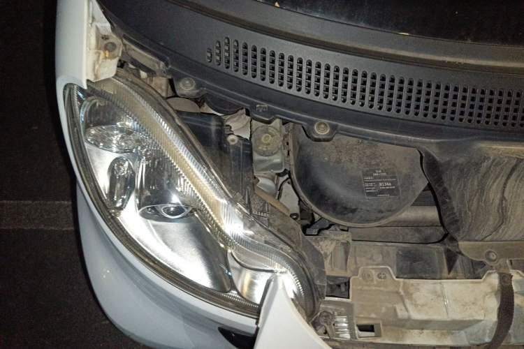 Used smart fortwo 2012 1.0 MHD Hardtop Standard Edition Engine Bay Right