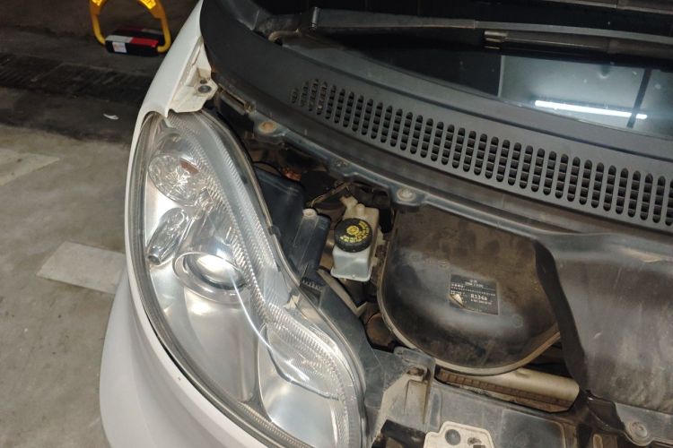 Used smart fortwo 2012 1.0 MHD Hardtop Standard Edition Engine Bay Right