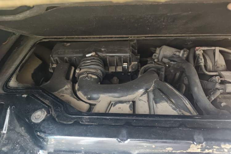 Used smart fortwo 2012 1.0 MHD Hardtop Comfort Edition Engine Bay Right