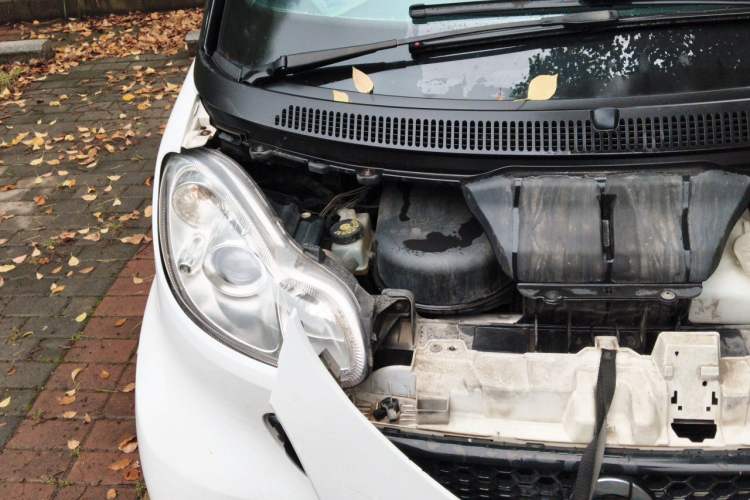 Used smart fortwo 2012 1.0 MHD Hardtop Standard Edition Engine Bay Right