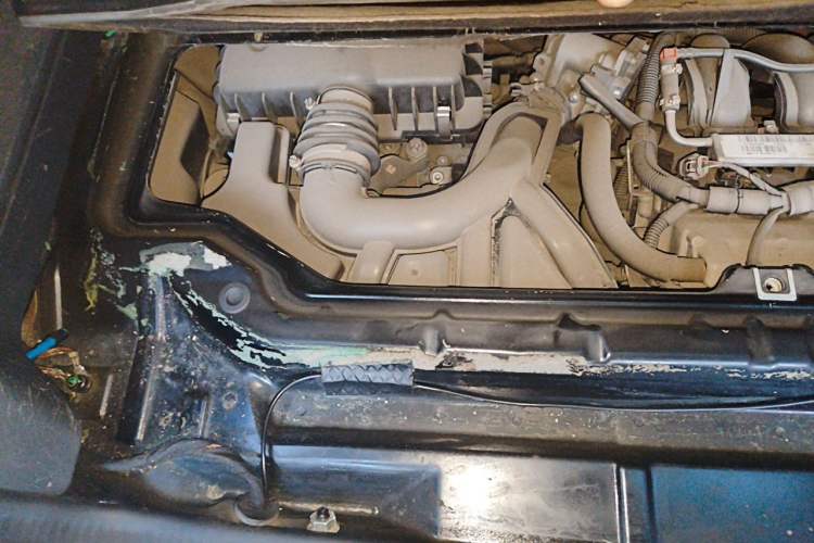 Used smart fortwo 2012 1.0 MHD Hardtop Standard Edition Engine Bay Right