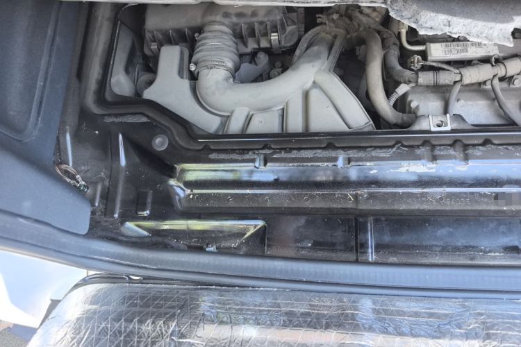 Used smart fortwo 2012 1.0 MHD Hardtop Standard Edition Engine Bay Right