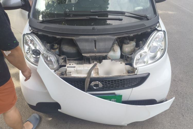 Used smart fortwo 2012 1.0 MHD Hardtop Standard Edition Engine Bay