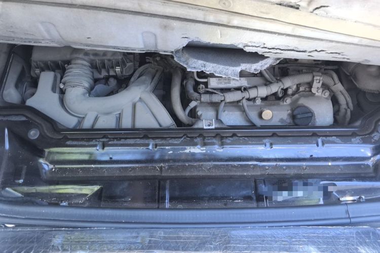 Used smart fortwo 2012 1.0 MHD Hardtop Standard Edition Engine Bay