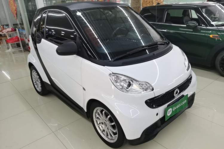 Used smart fortwo 2012 1.0 MHD Hardtop Standard Edition Exterior 1