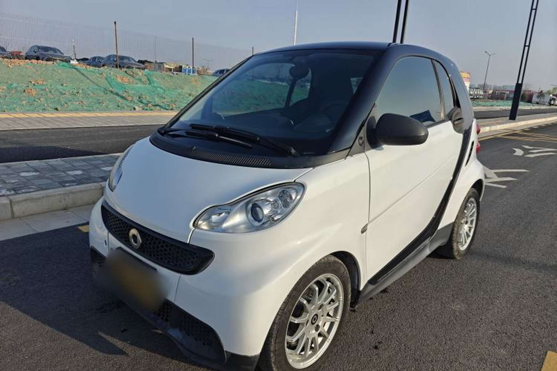 Used smart fortwo 2012 1.0 MHD Hardtop Standard Edition Exterior 2