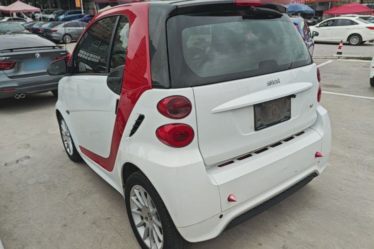 Used smart fortwo 2012 1.0 MHD Hardtop Comfort Edition Exterior 2