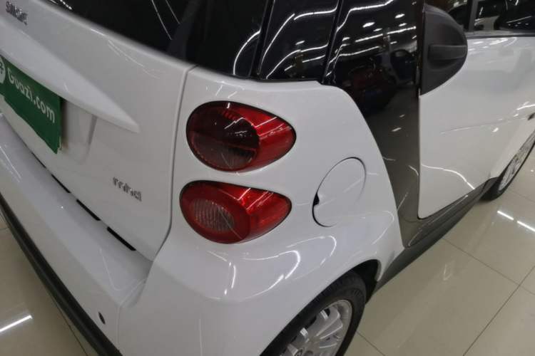 Used smart fortwo 2012 1.0 MHD Hardtop Standard Edition Exterior 3