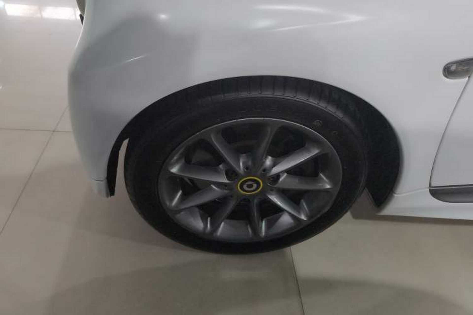 Used smart fortwo 2012 1.0 MHD Hardtop Passion Edition Exterior 4