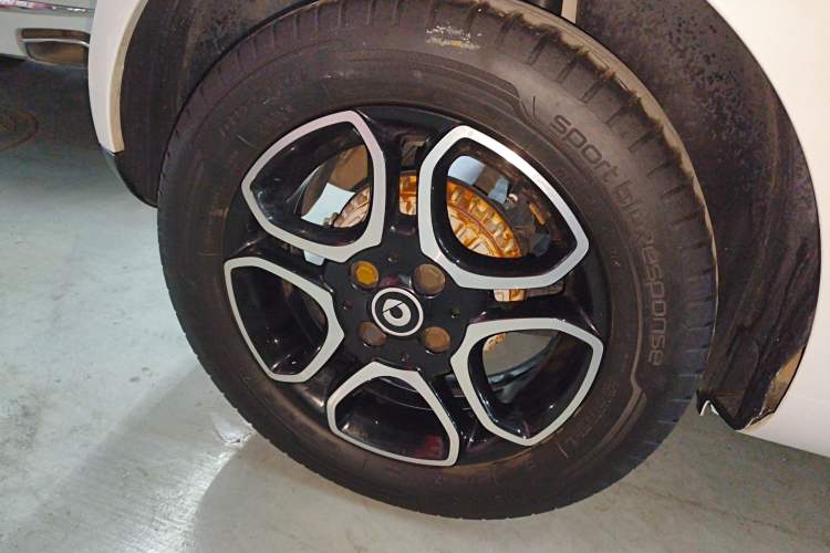 Used smart fortwo 2012 1.0 MHD Hardtop Comfort Edition Exterior 8