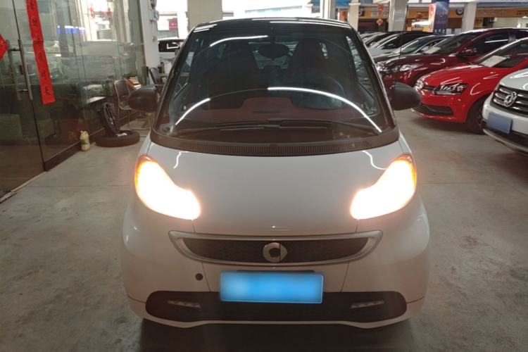 Used smart fortwo 2012 1.0 MHD Hardtop Passion Edition Front