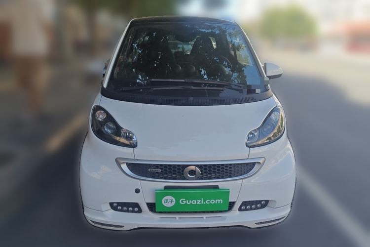 Used smart fortwo 2012 1.0T Bosu Xclusive Edition Front