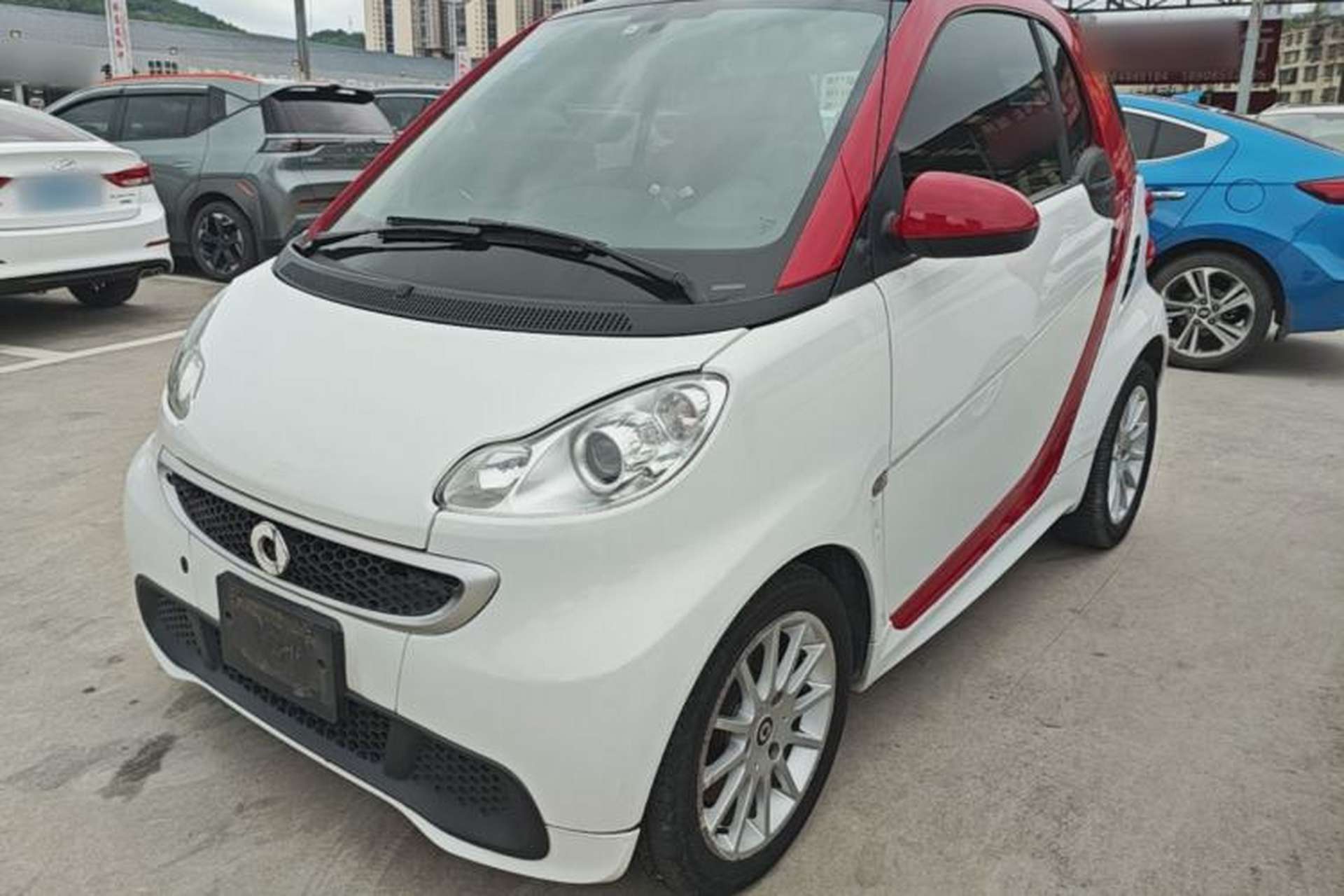 Used smart fortwo 2012 1.0 MHD Hardtop Comfort Edition Front Left 45 Deg