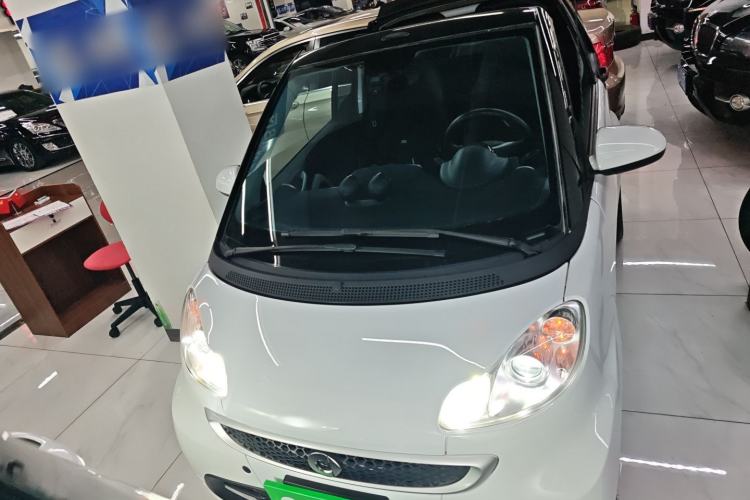 Used smart fortwo 2012 1.0T Convertible Passion Edition Front