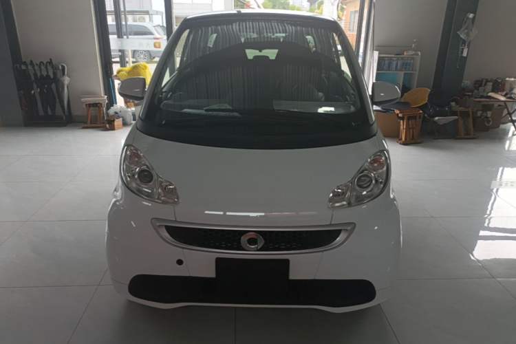 Used smart fortwo 2012 1.0 MHD Hardtop Comfort Edition Front